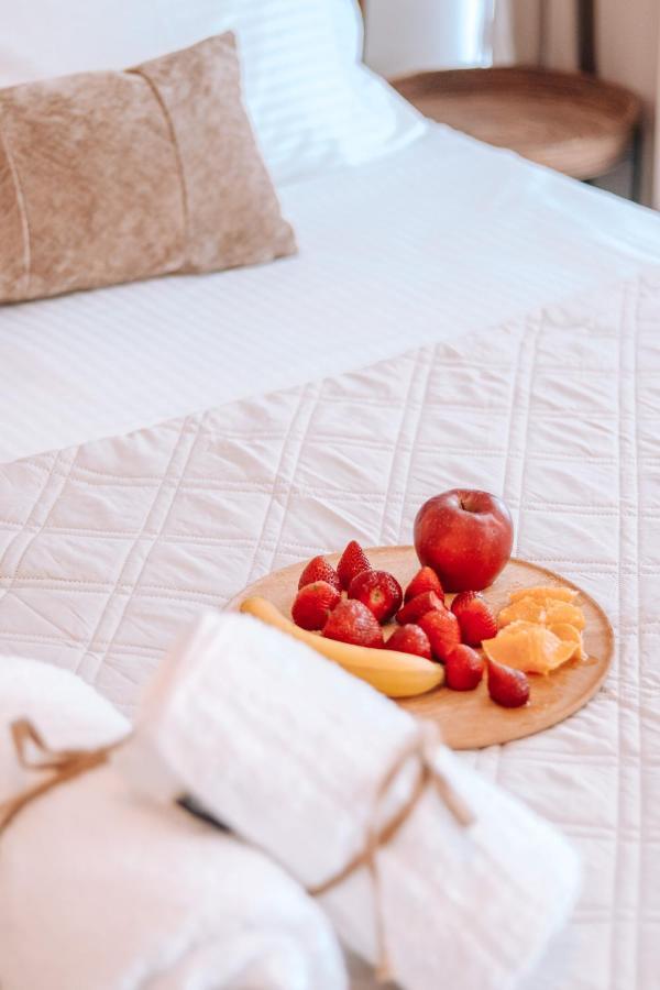 Sithon Diamond Suites 2 Nikiti  Dış mekan fotoğraf